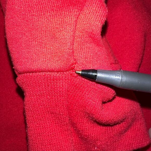 Vintage Disney Women’s M/L LS Pooh Graphic Pullover Single Stitch Sweatshirt - Picture 11 of 11